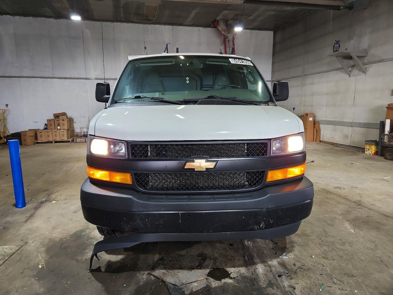 2023 CHEVROLET EXPRESS G2500 — снимка 5