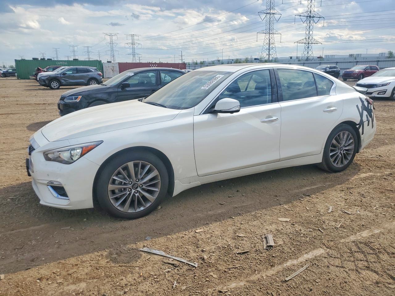 2024 INFINITI Q50 LUXE