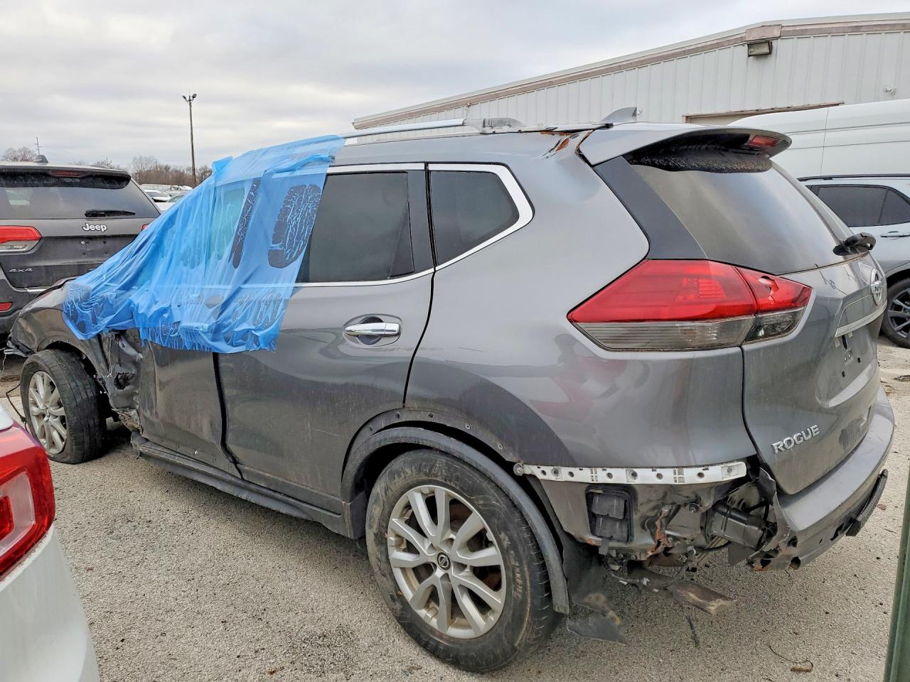 2019 NISSAN ROGUE S — снимка 2