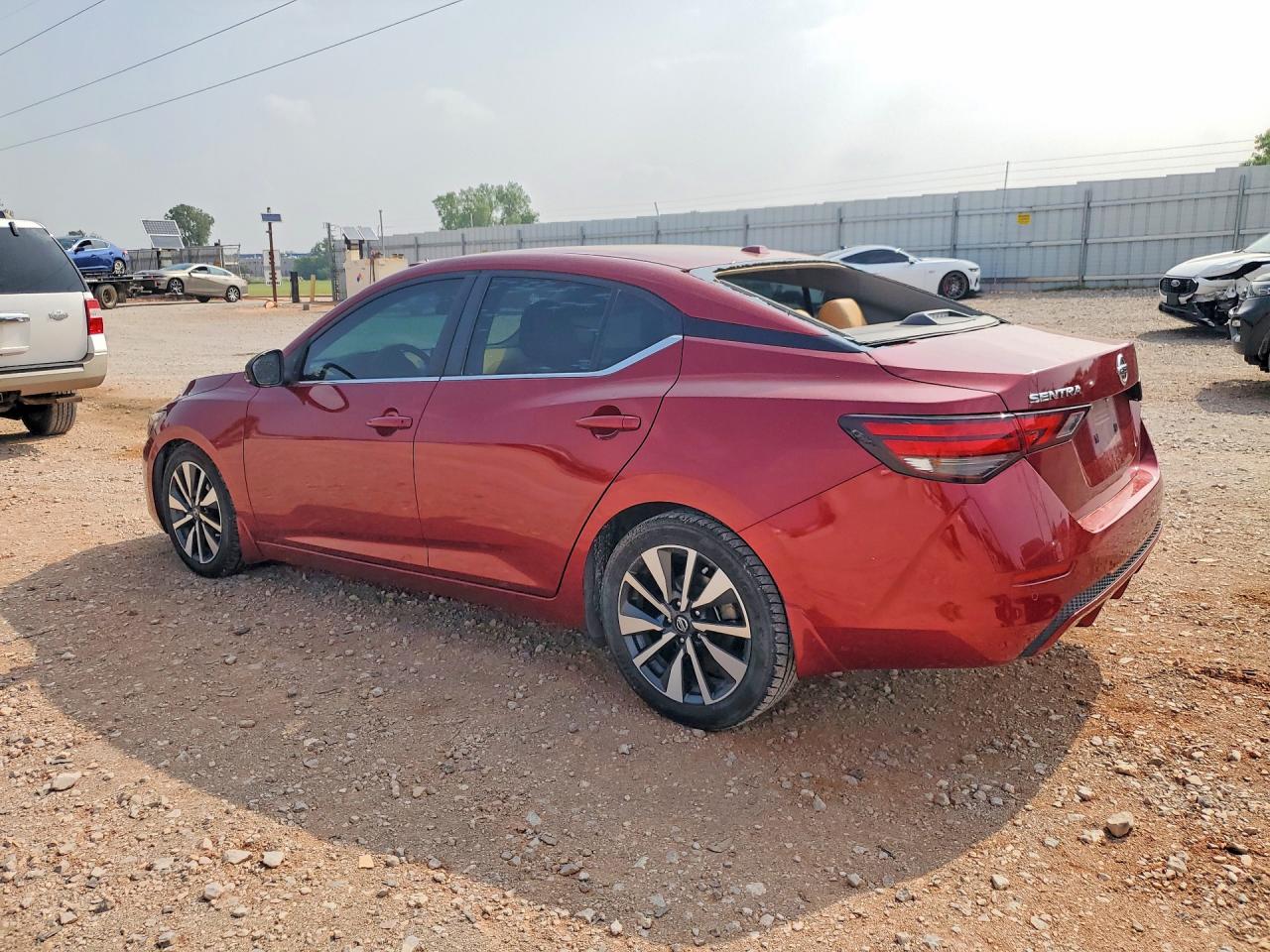 2020 NISSAN SENTRA SV — снимка 2
