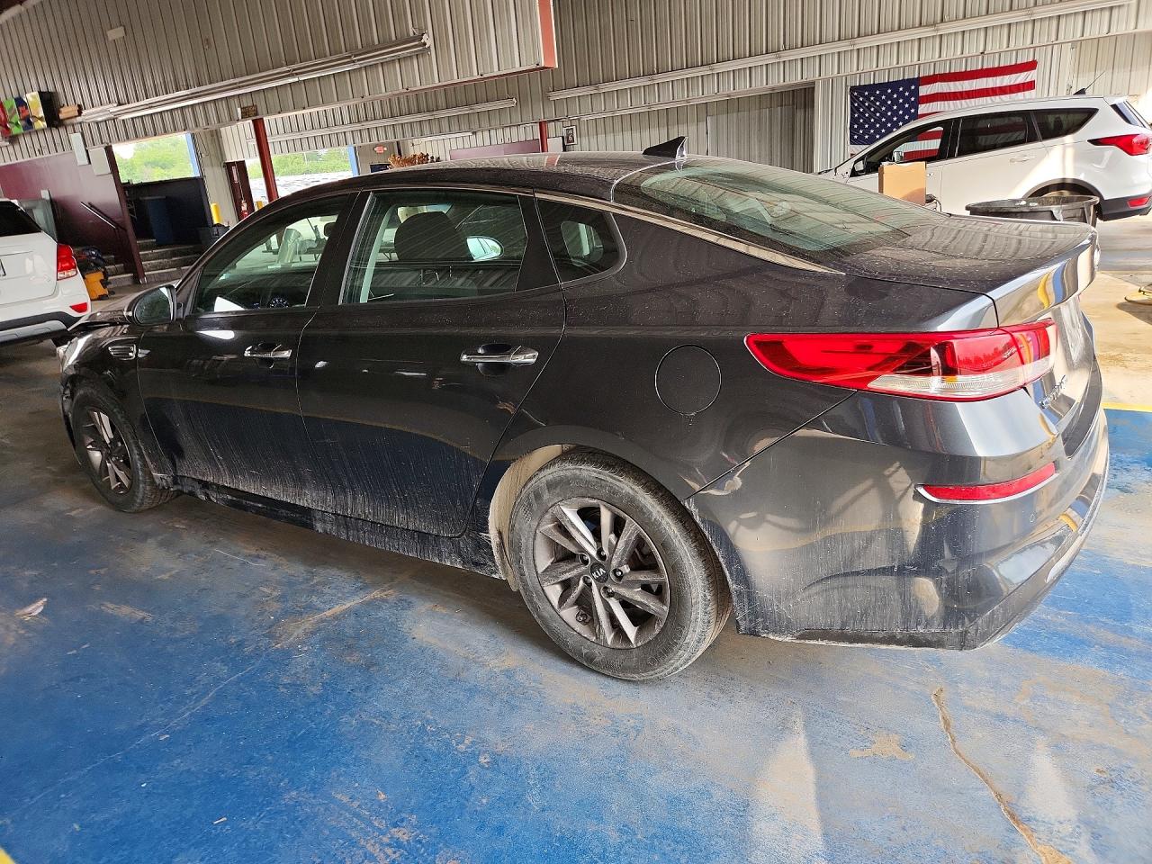 2020 KIA OPTIMA LX — снимка 2