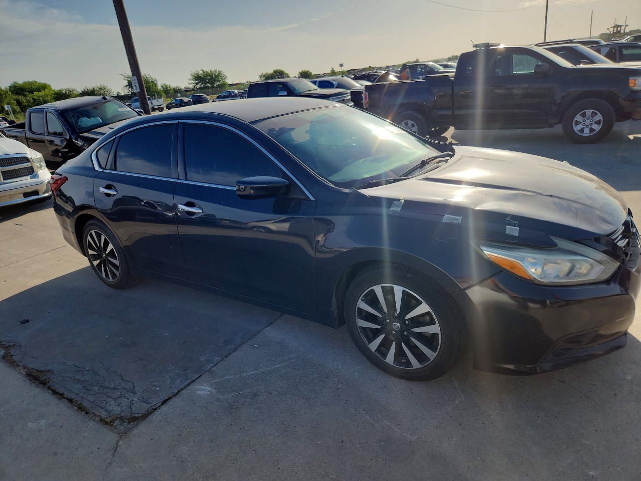 2018 NISSAN ALTIMA 2.5 SV — снимка 4