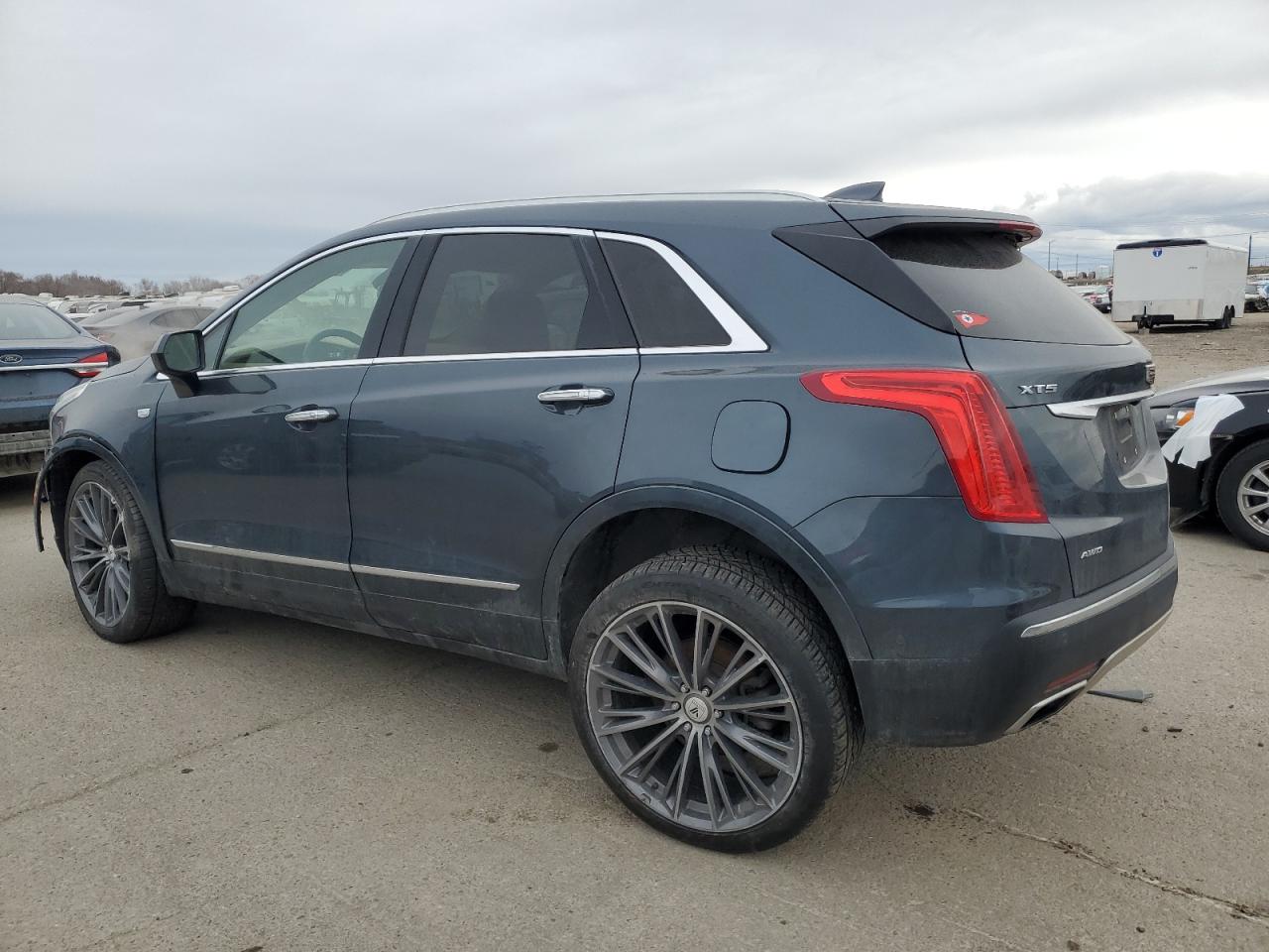 2019 CADILLAC XT5 PLATINUM — снимка 2