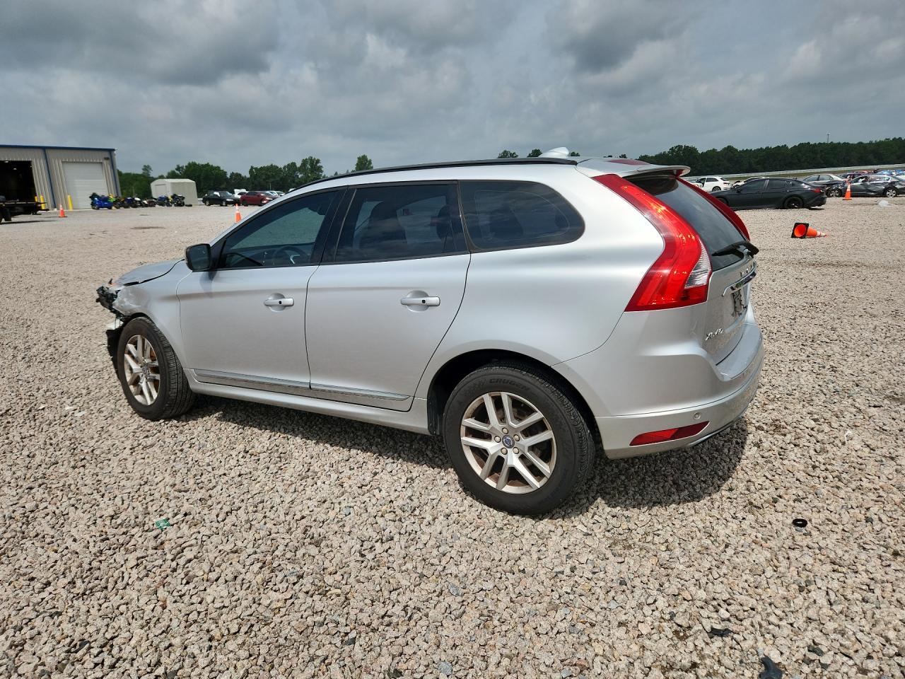 2017 VOLVO XC60 T5 — снимка 2