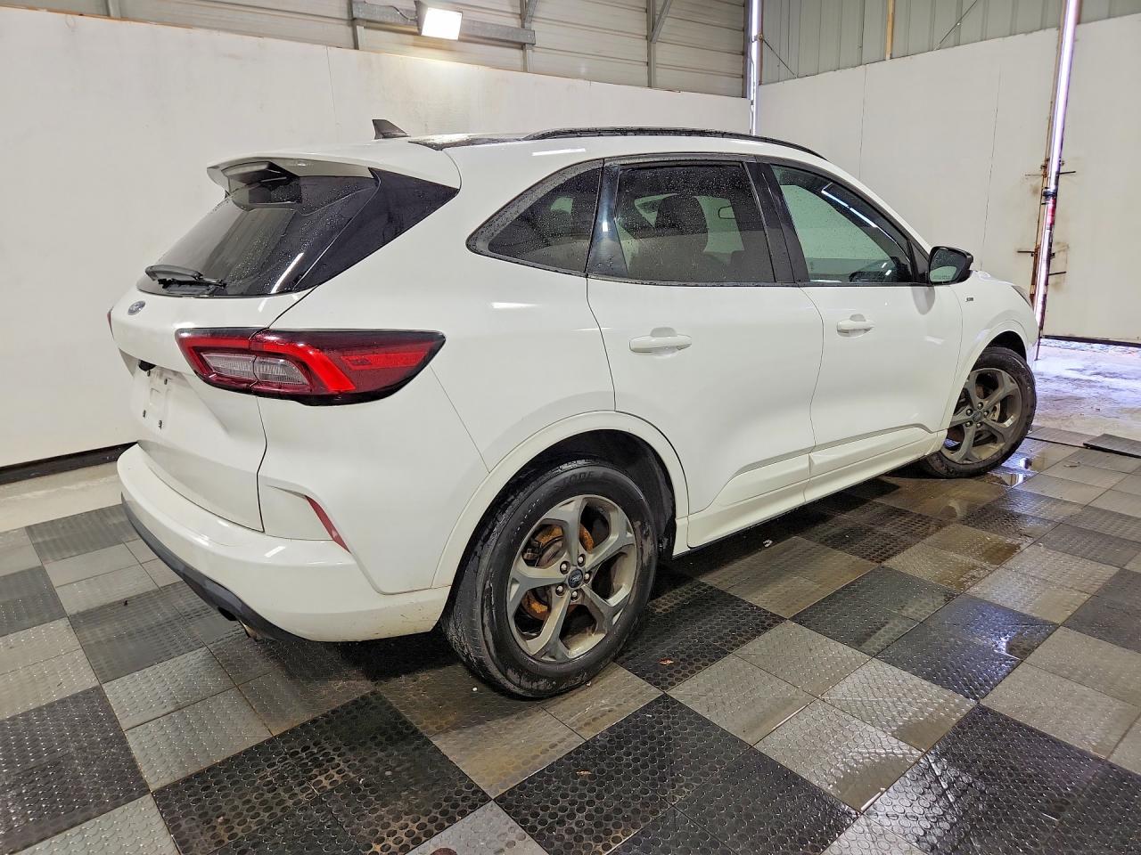 2023 FORD ESCAPE ST LINE — снимка 3