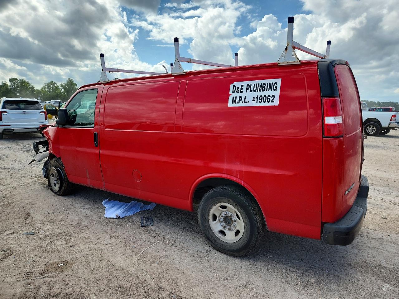 2019 CHEVROLET EXPRESS G2500 — снимка 2