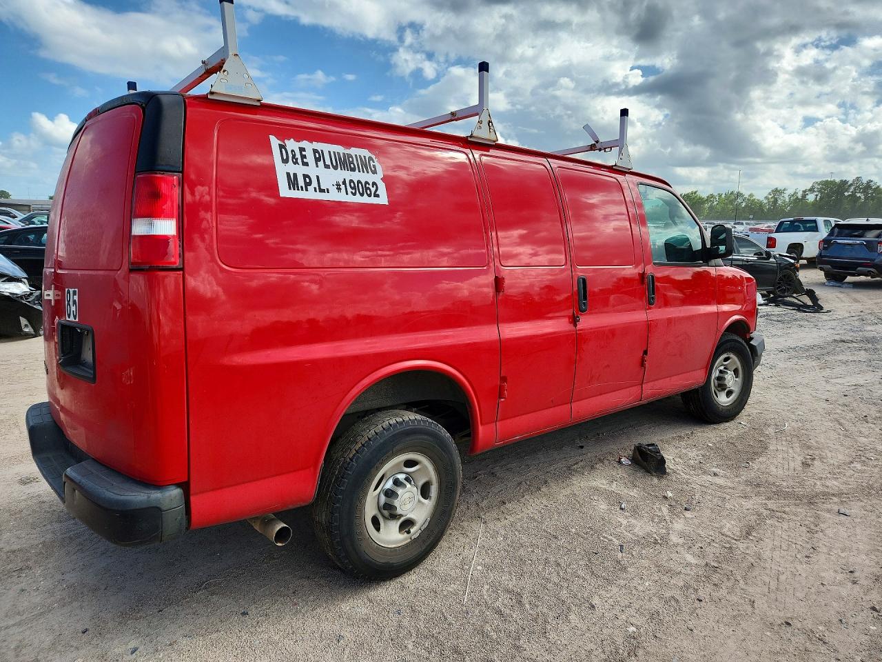 2019 CHEVROLET EXPRESS G2500 — снимка 3