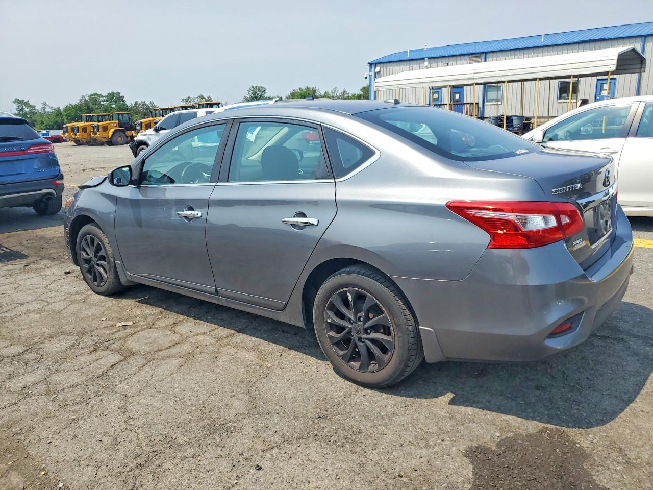 2019 NISSAN SENTRA SV — снимка 2