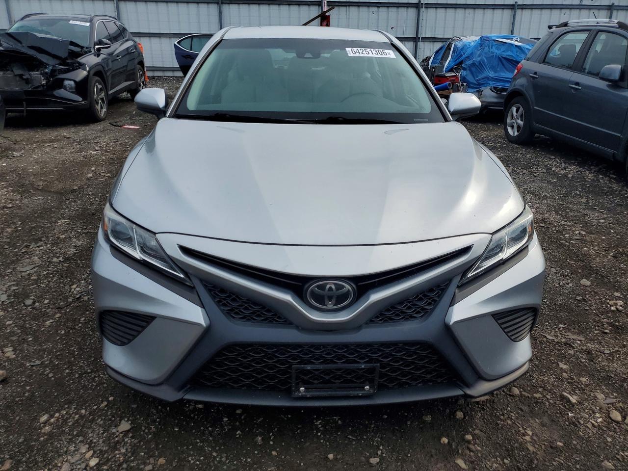 2018 TOYOTA CAMRY SE — снимка 5