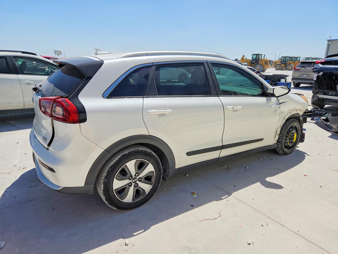 2017 KIA NIRO LX — снимка 3