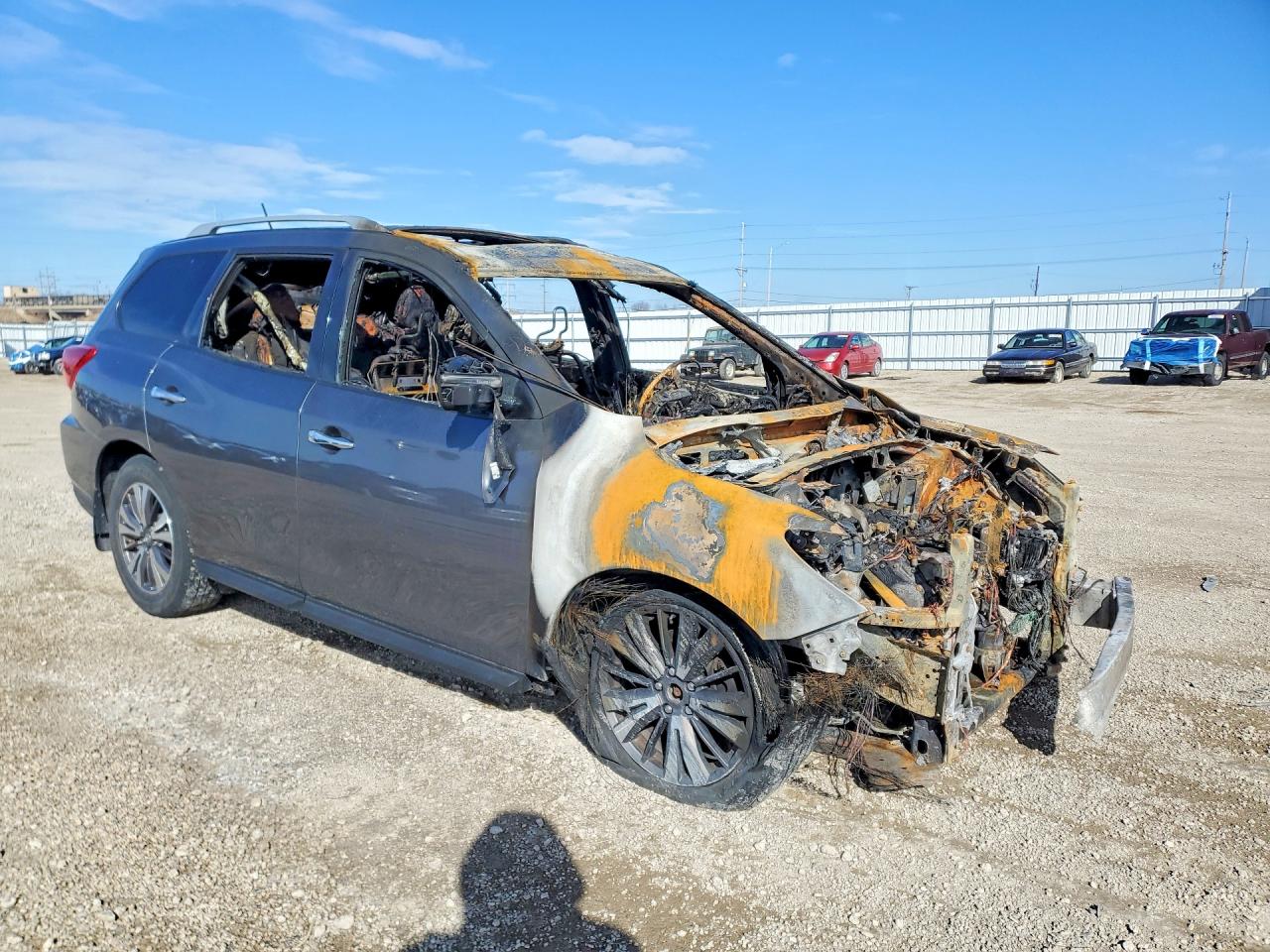 2017 NISSAN PATHFINDER SL — снимка 4