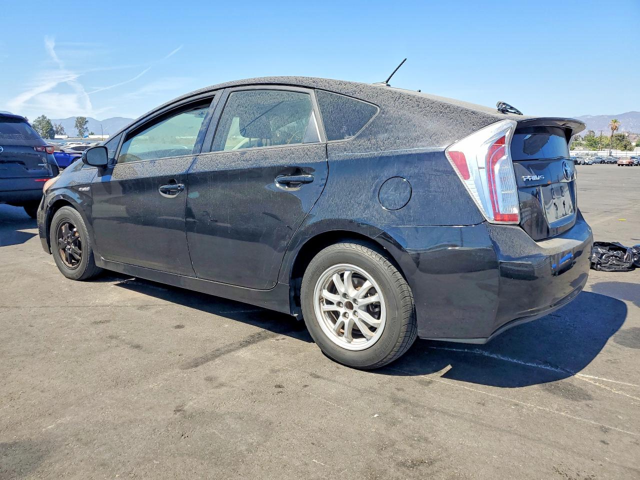 2015 TOYOTA PRIUS THREE — снимка 2