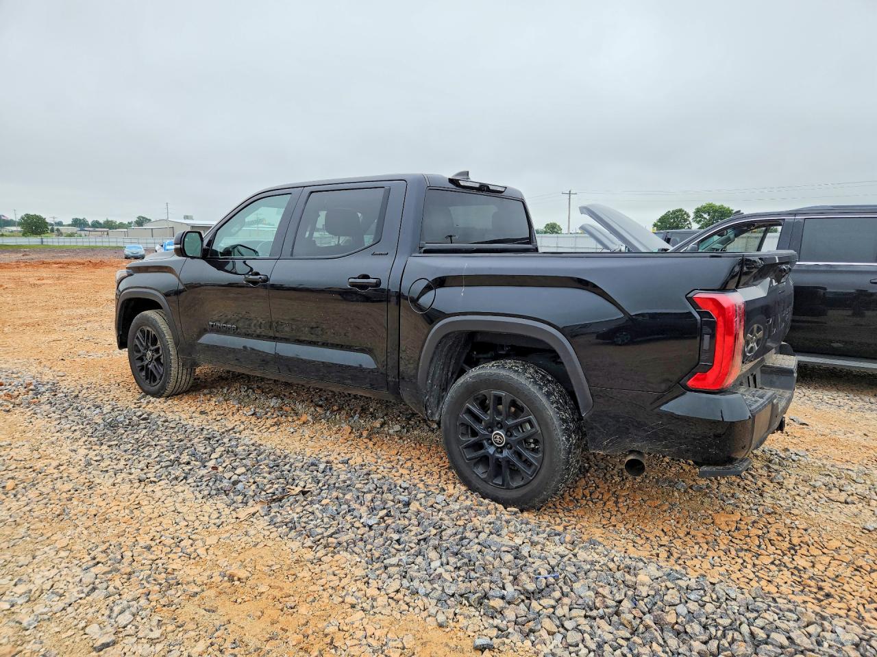 2024 TOYOTA TUNDRA LIMITED HV — снимка 2