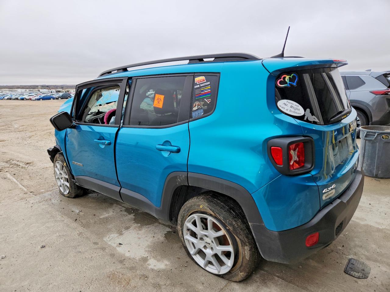 2022 JEEP RENEGADE LATITUDE — снимка 2