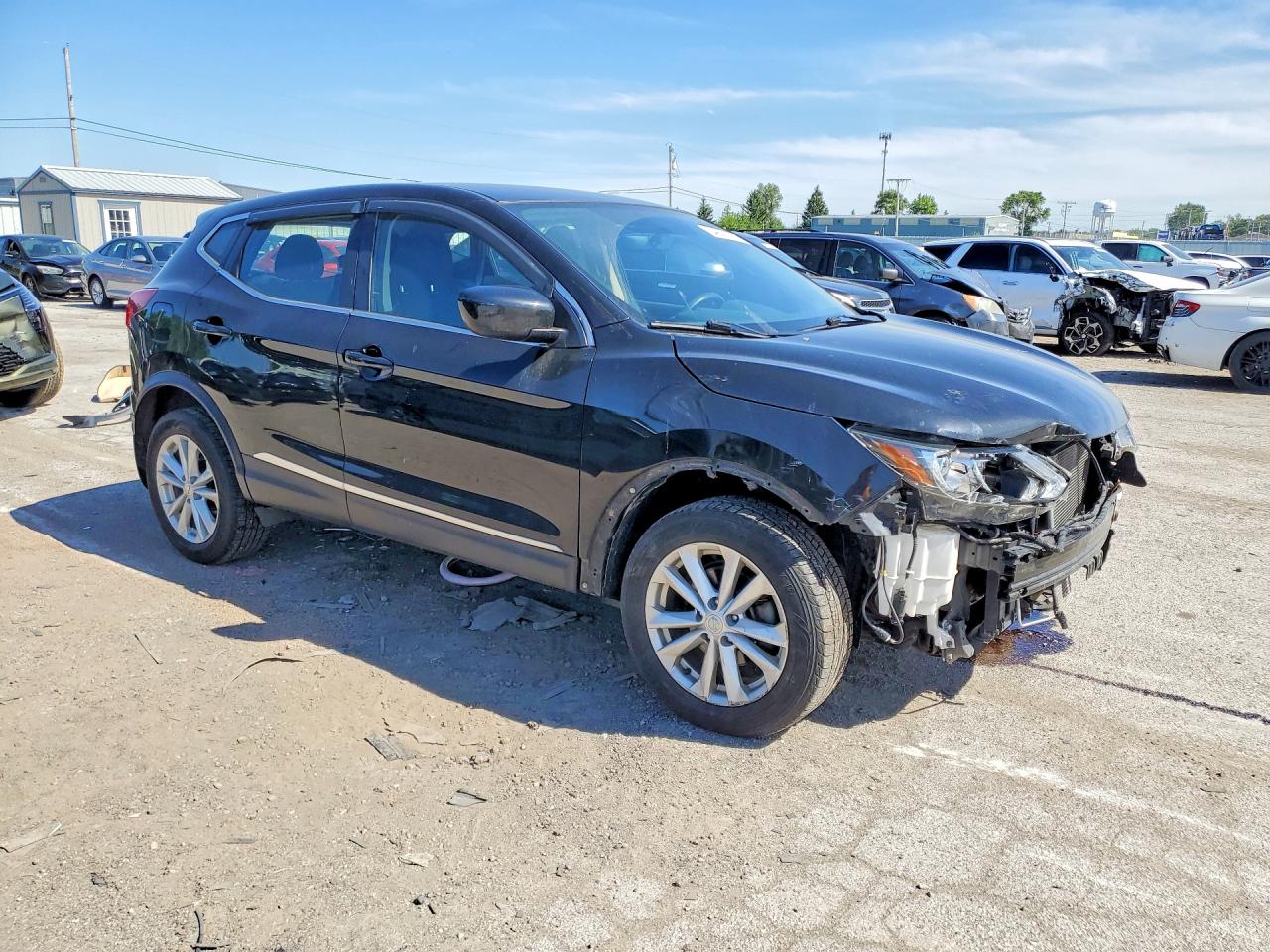 2017 NISSAN ROGUE SPORT S — снимка 4
