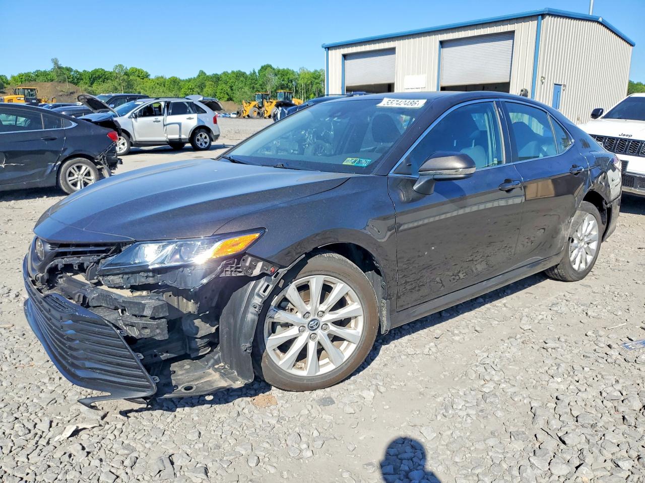 2019 TOYOTA CAMRY LE