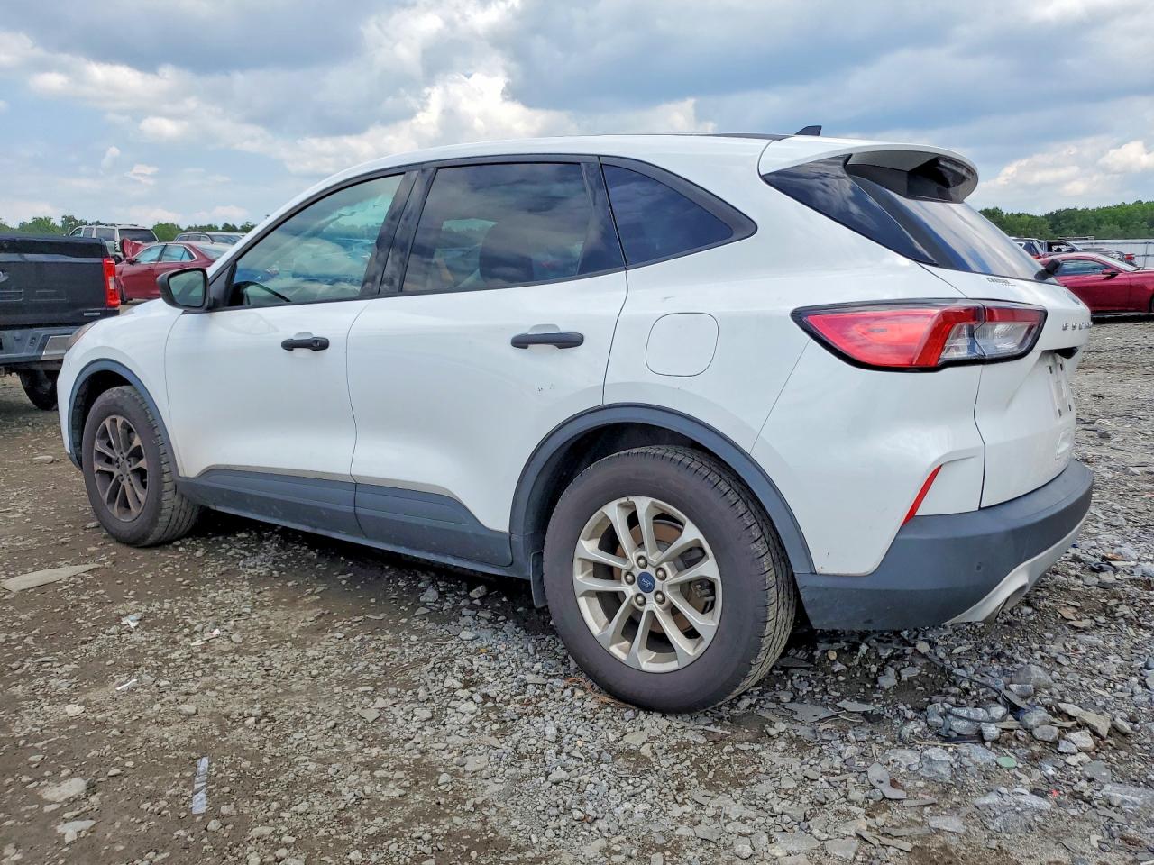 2021 FORD ESCAPE S — снимка 2
