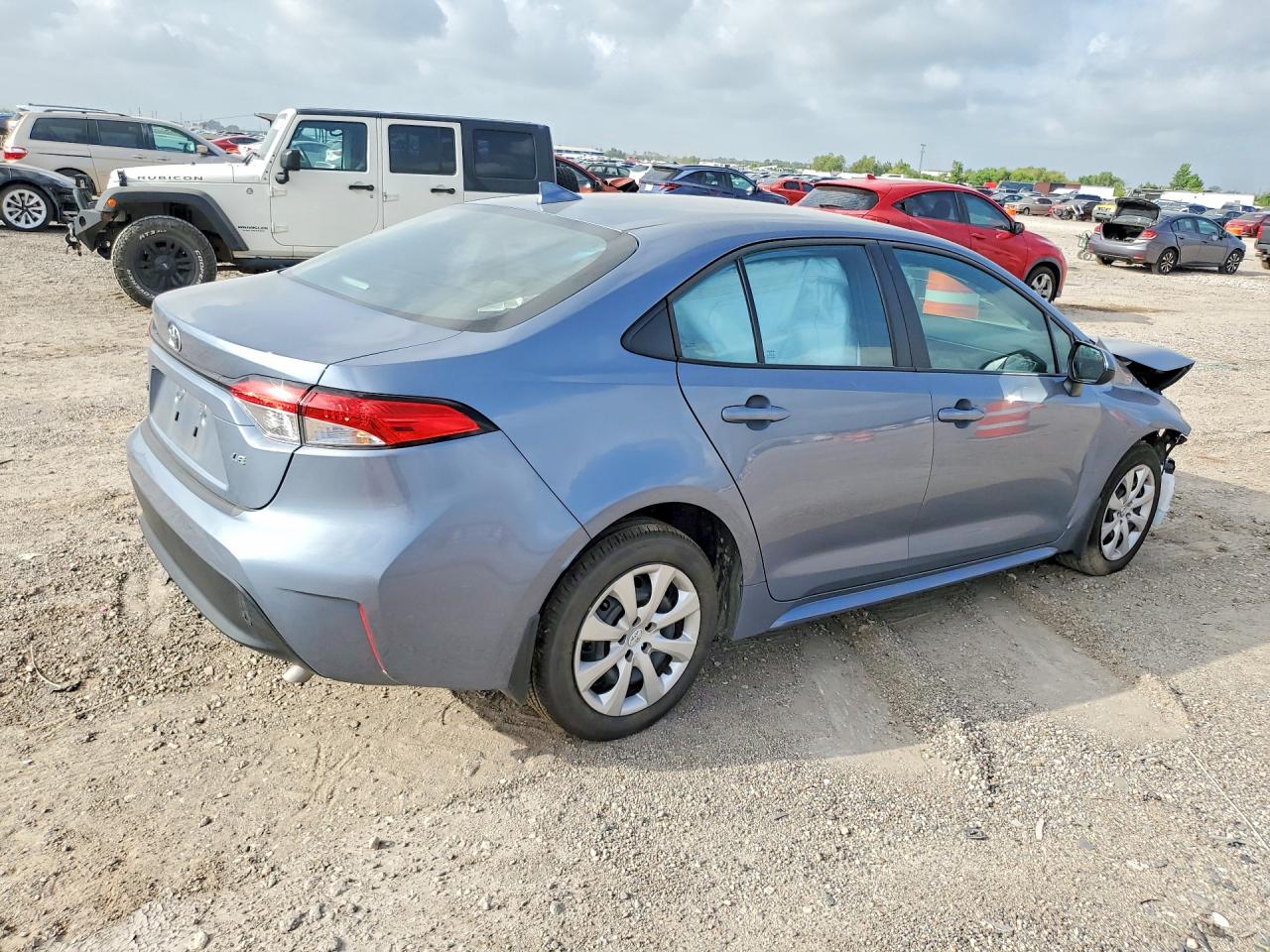 2025 TOYOTA COROLLA LE — снимка 3