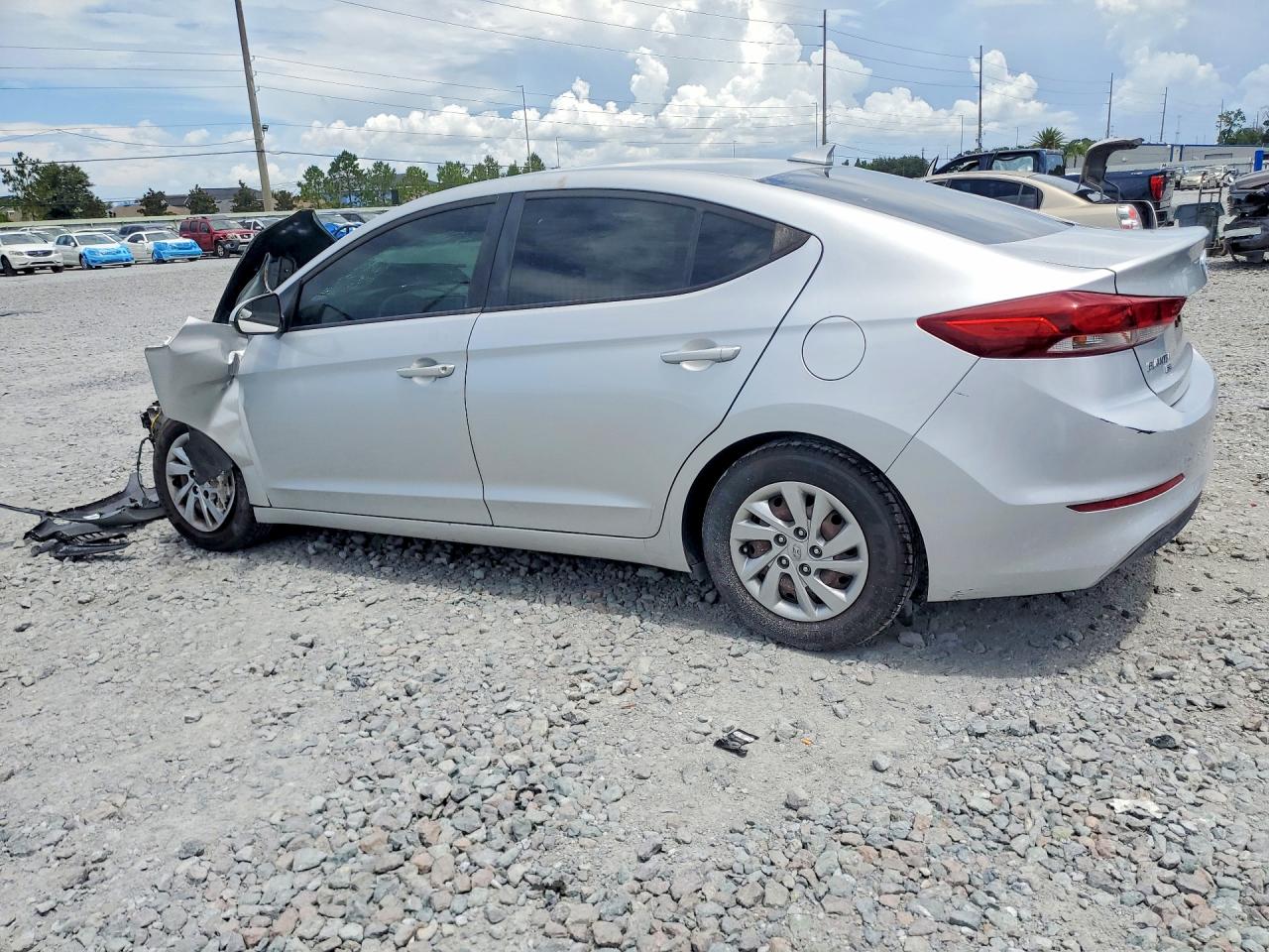 2017 HYUNDAI ELANTRA SE — снимка 2