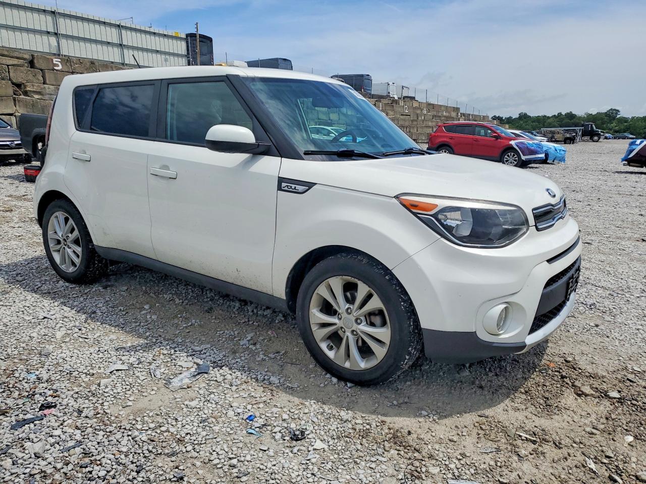 2018 KIA SOUL + — снимка 4