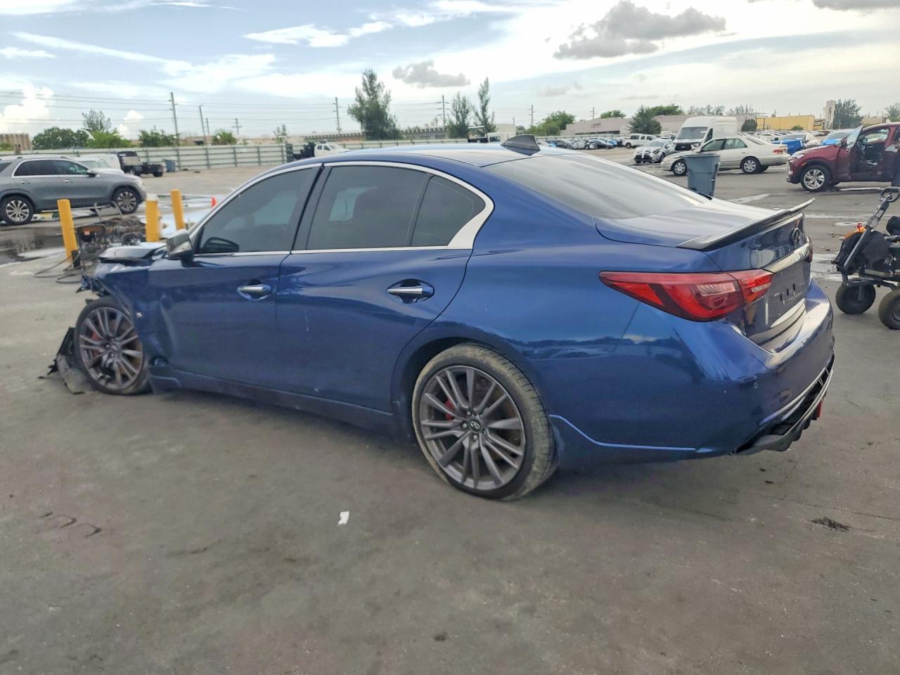 2018 INFINITI Q50 RED SPORT 400 — снимка 2
