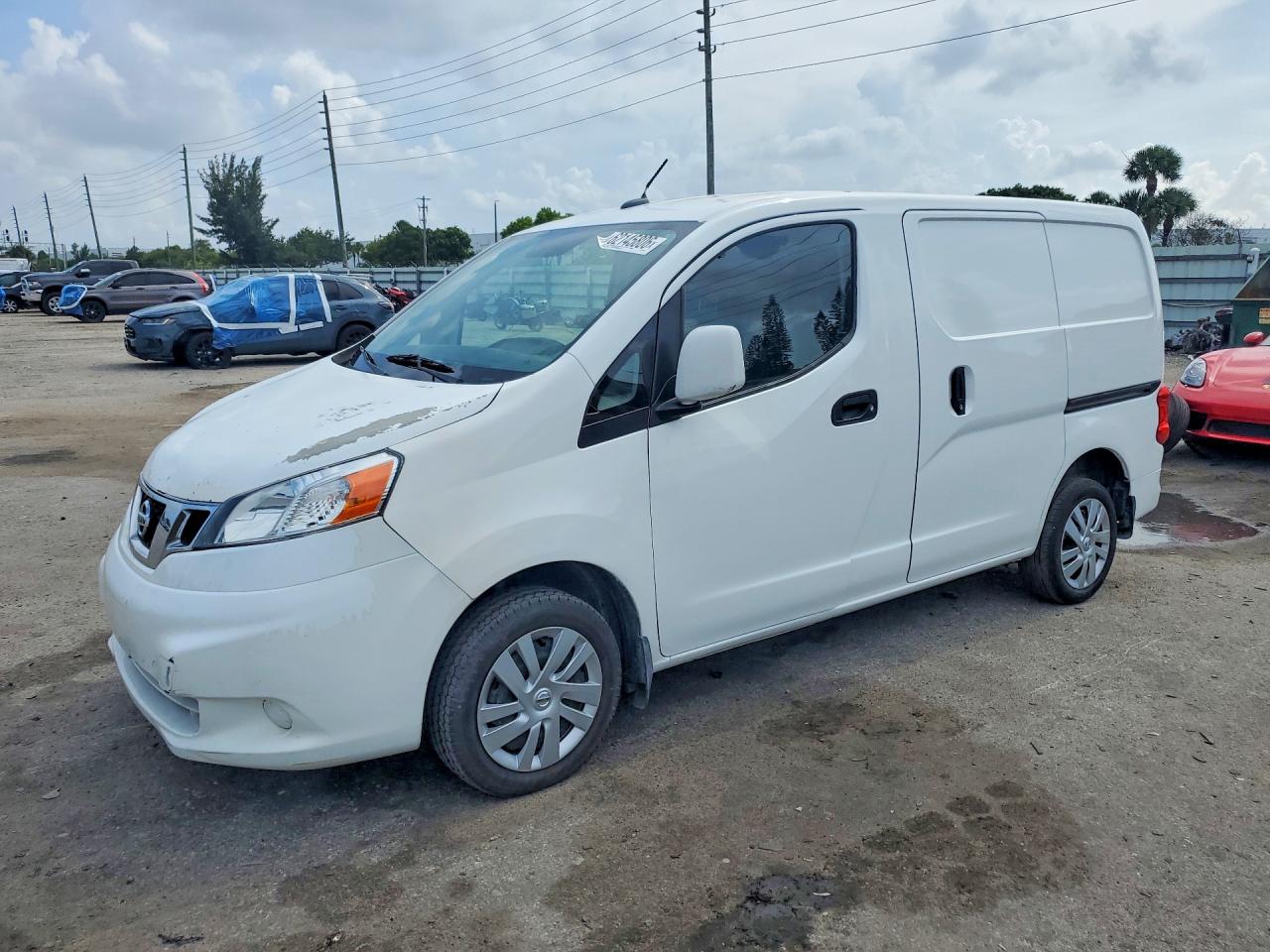 2018 NISSAN NV200 SV
