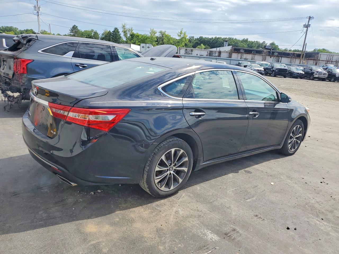 2017 TOYOTA AVALON XLE PLUS — снимка 3