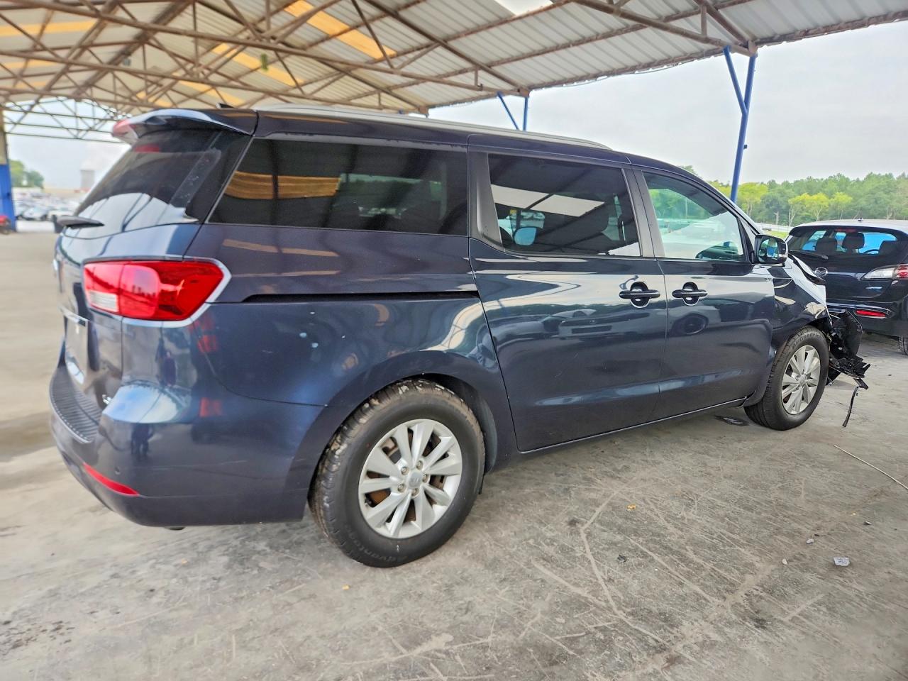2017 KIA SEDONA LX — снимка 3