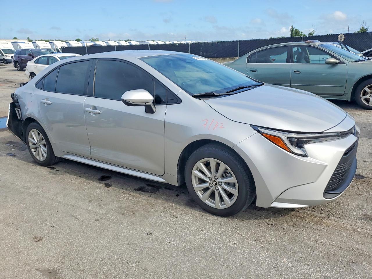 2025 TOYOTA COROLLA HYBRID LE — снимка 4