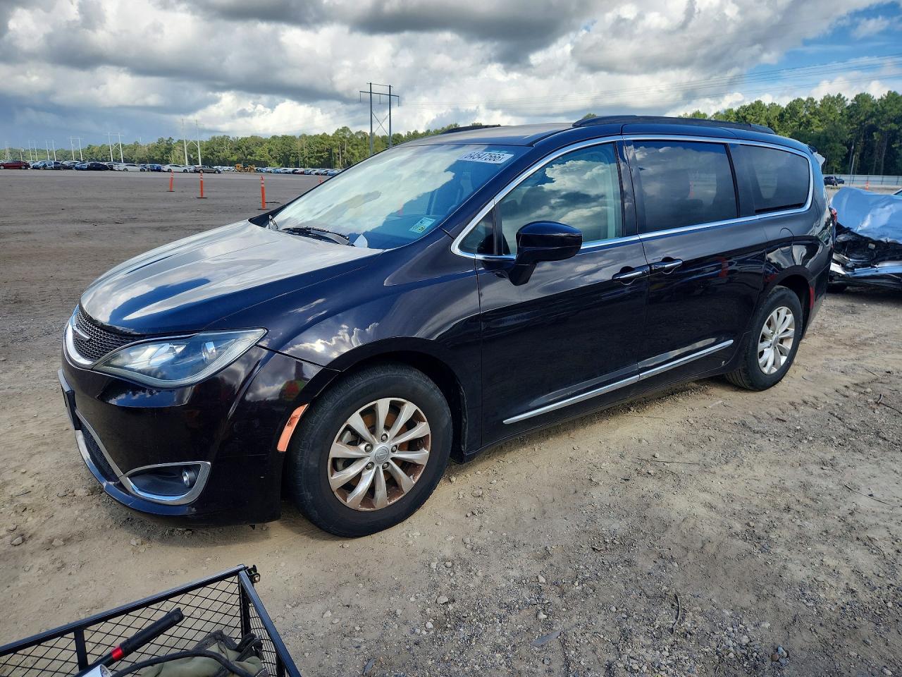 2017 CHRYSLER PACIFICA TOURING L