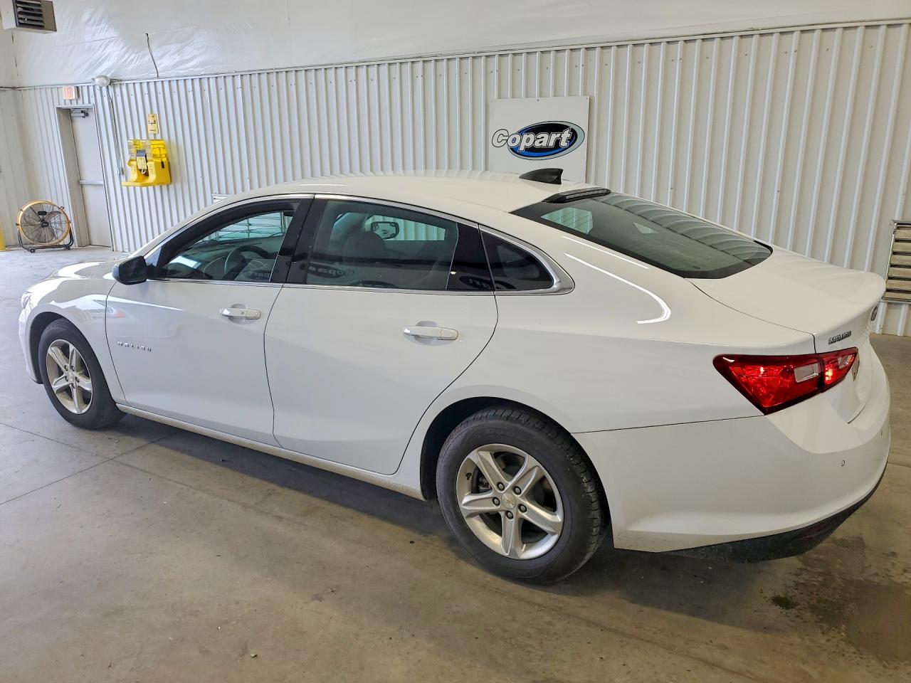 2023 CHEVROLET MALIBU LS — снимка 2