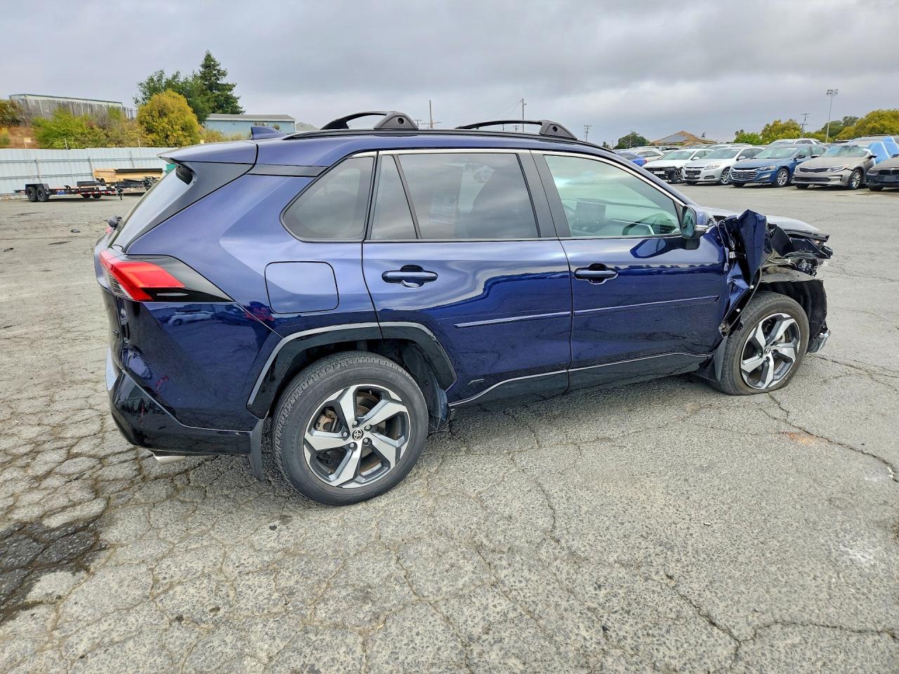 2021 TOYOTA RAV4 PRIME SE — снимка 3