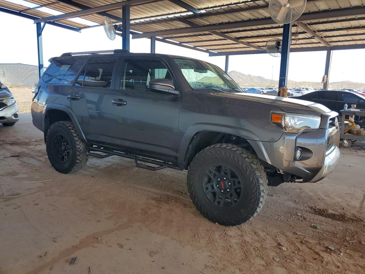 2020 TOYOTA 4RUNNER SR5 — снимка 4