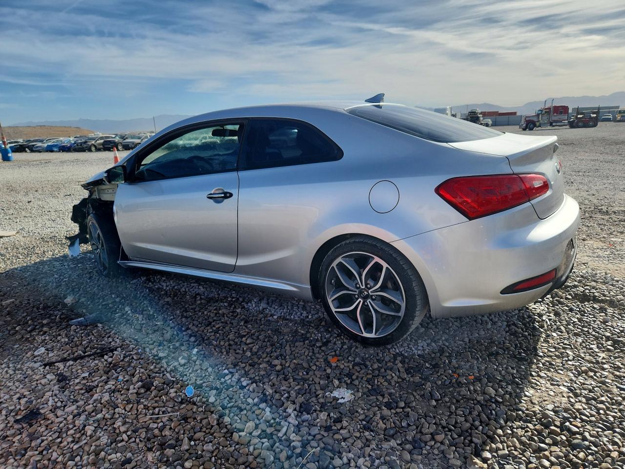 2015 KIA FORTE KOUP SX — снимка 2