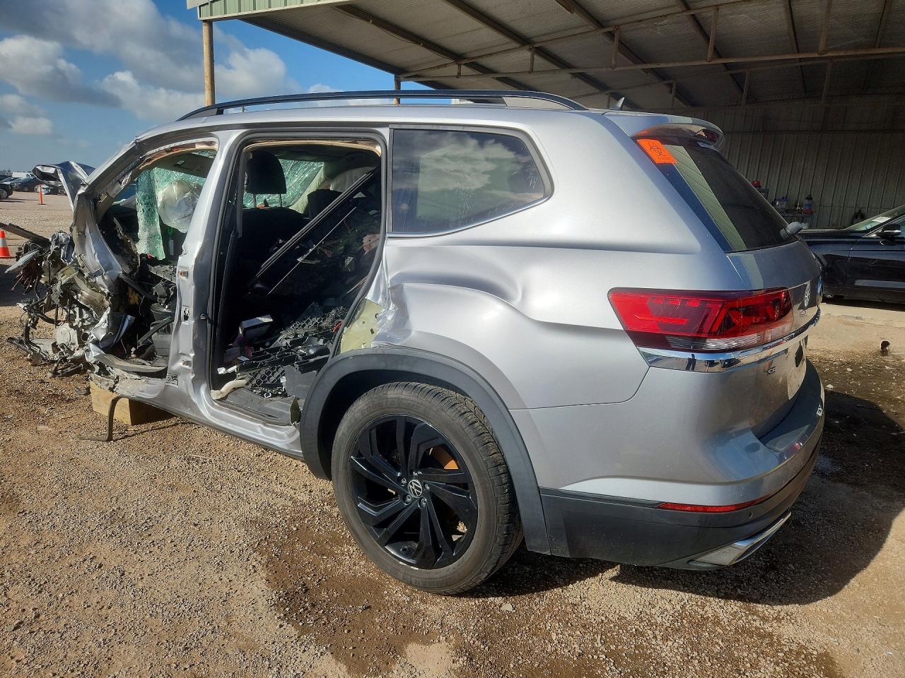 2021 VOLKSWAGEN ATLAS SE — снимка 2
