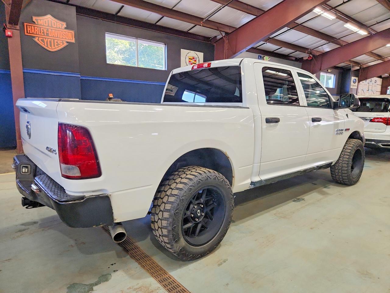 2016 RAM 1500 ST — снимка 3