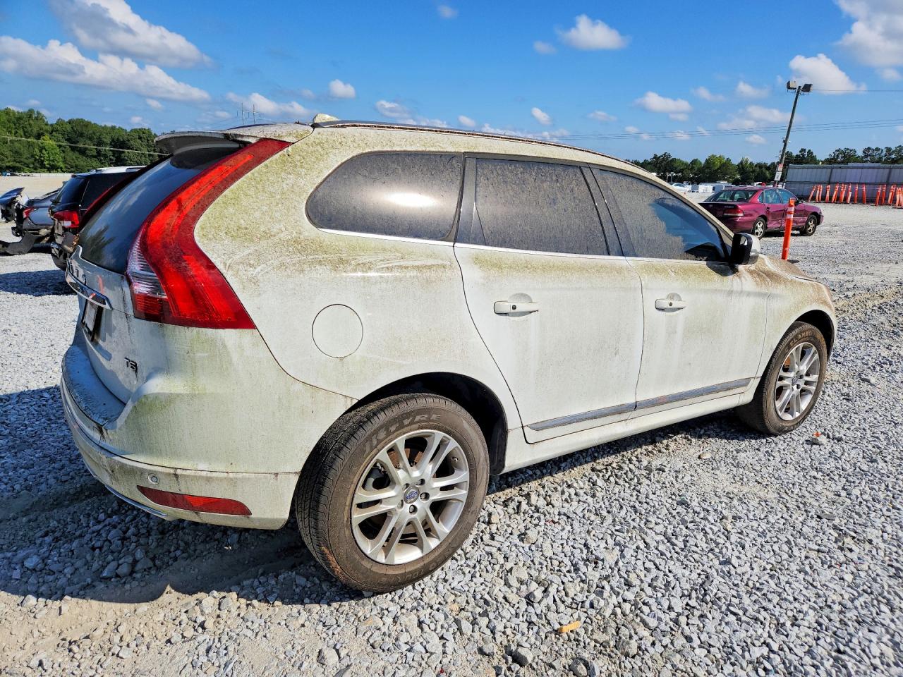 2015 VOLVO XC60 T5 PREMIER — снимка 3