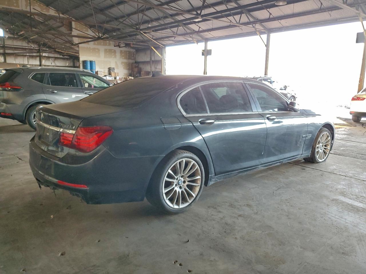 2013 BMW 750 LXI — снимка 3