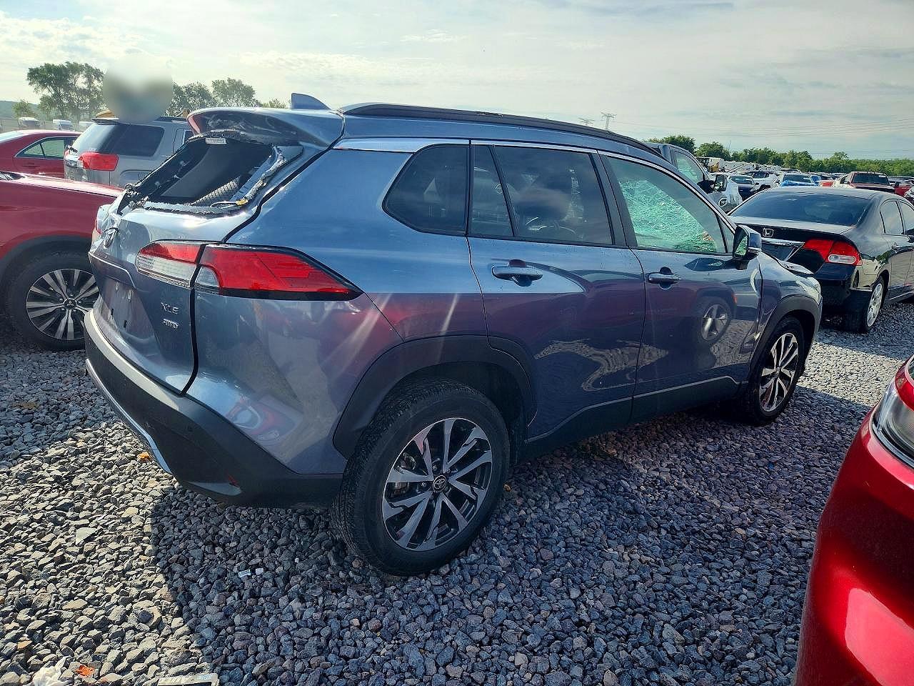 2023 TOYOTA COROLLA CROSS XLE — снимка 3
