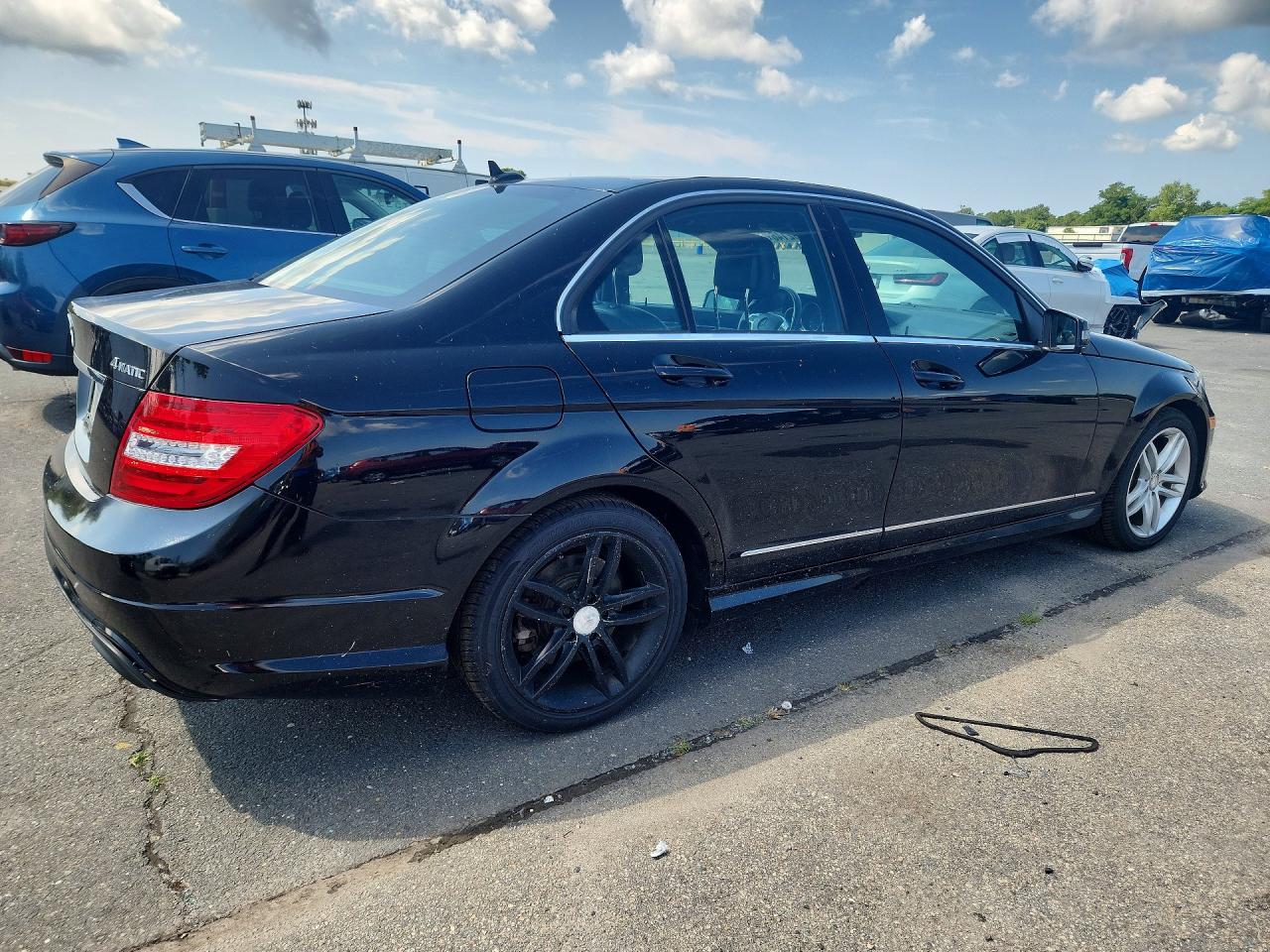 2013 MERCEDES-BENZ C 300 4MATIC — снимка 3