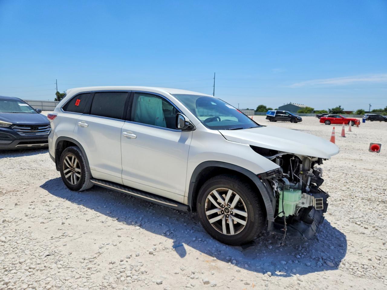 2016 TOYOTA HIGHLANDER LE — снимка 4
