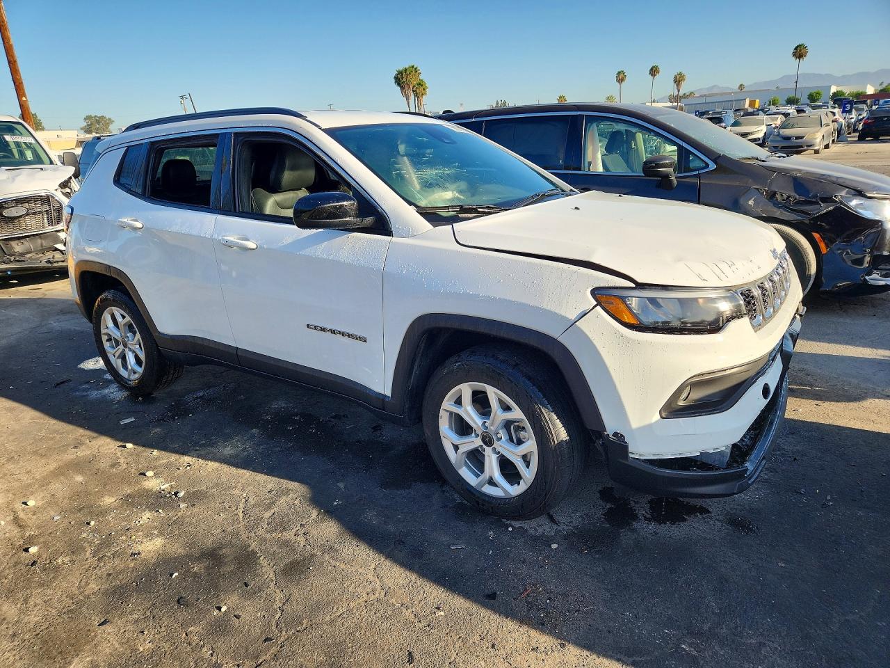 2025 JEEP COMPASS LATITUDE — снимка 4