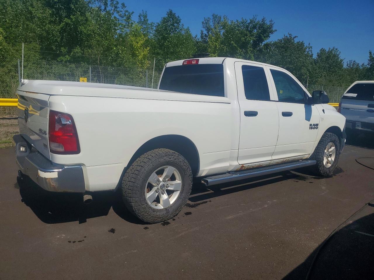 2015 RAM 1500 ST — снимка 3