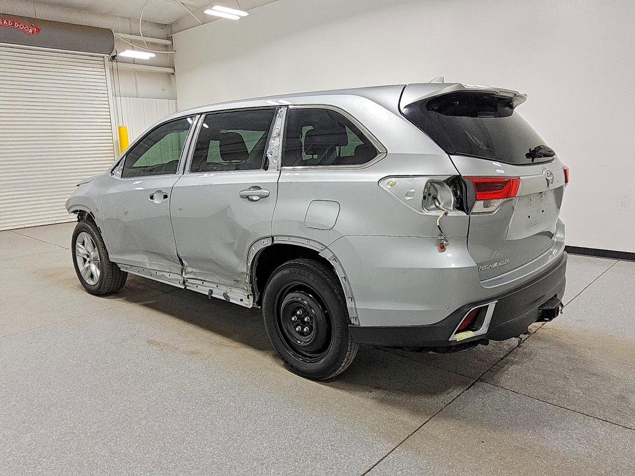 2018 TOYOTA HIGHLANDER LIMITED — снимка 2