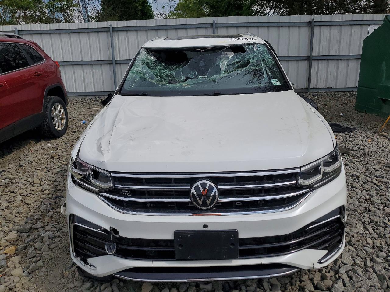 2022 VOLKSWAGEN TIGUAN SEL R-LINE — снимка 5