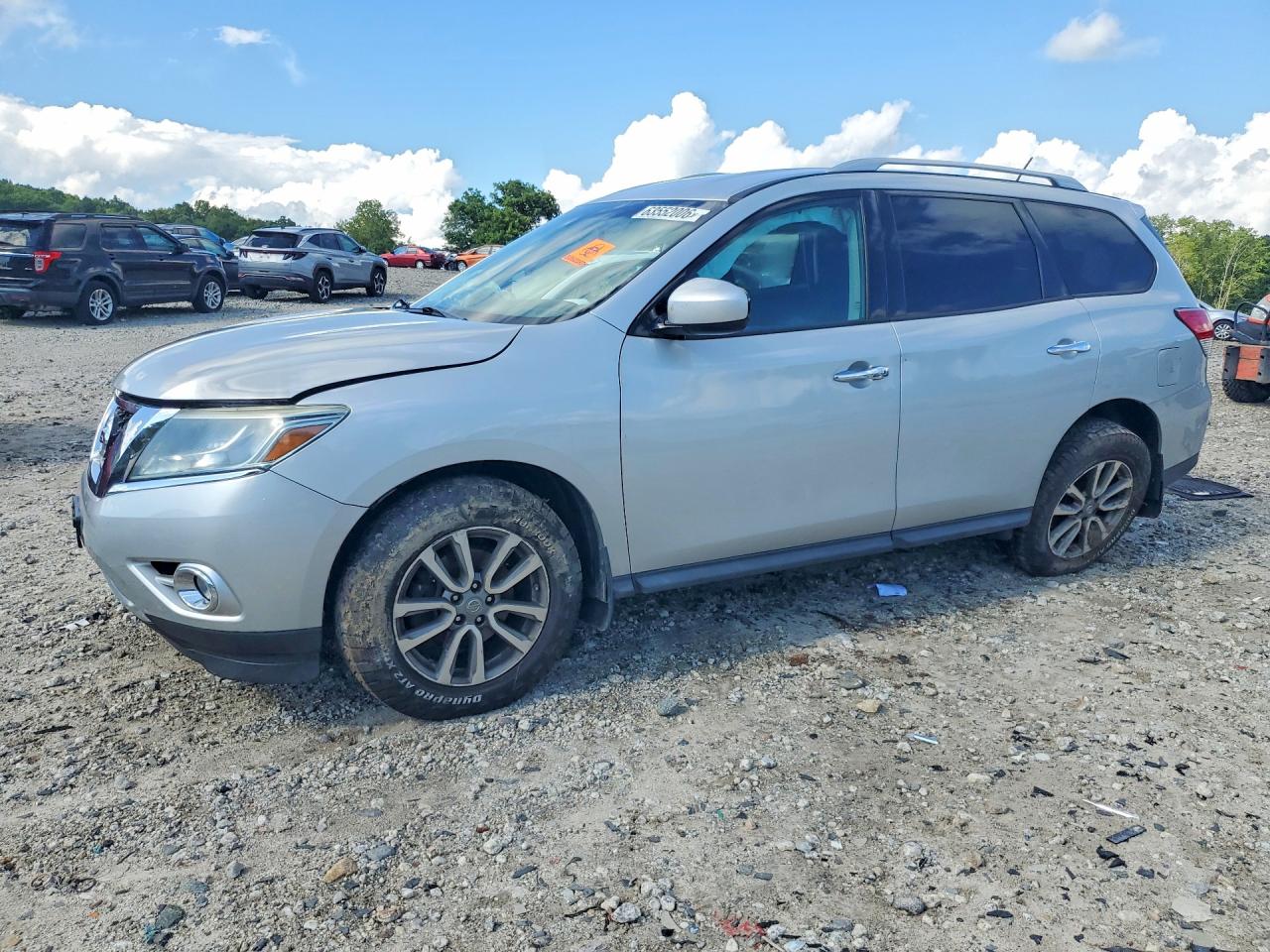 2016 NISSAN PATHFINDER SV