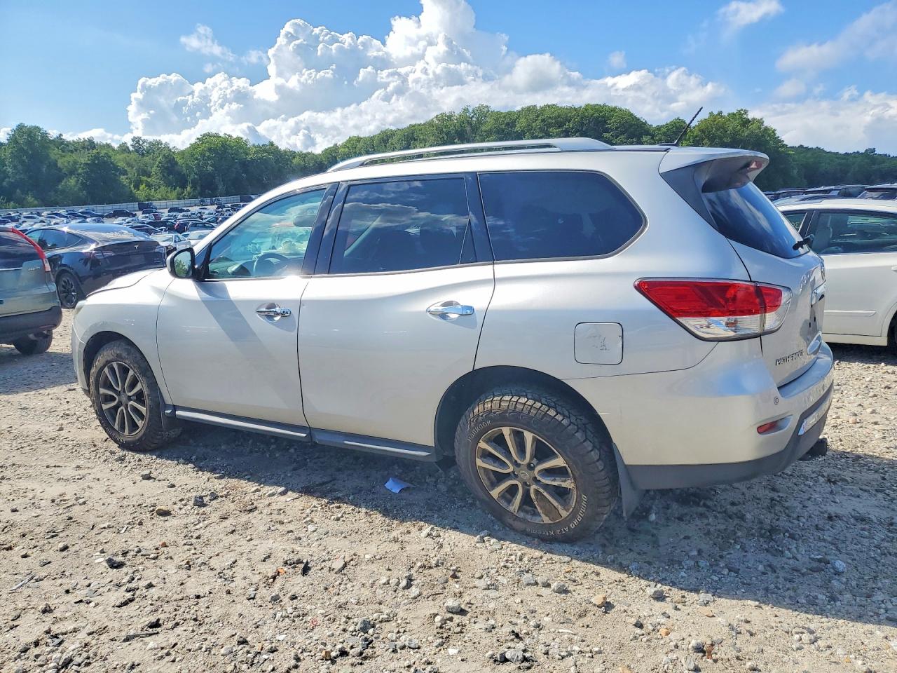2016 NISSAN PATHFINDER SV — снимка 2