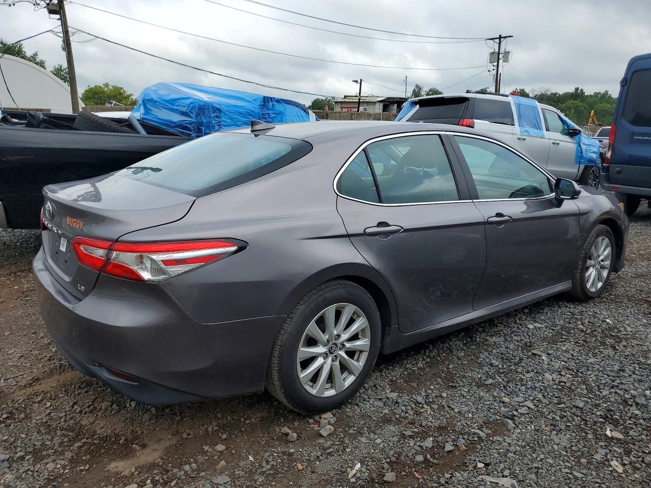 2019 TOYOTA CAMRY LE — снимка 3