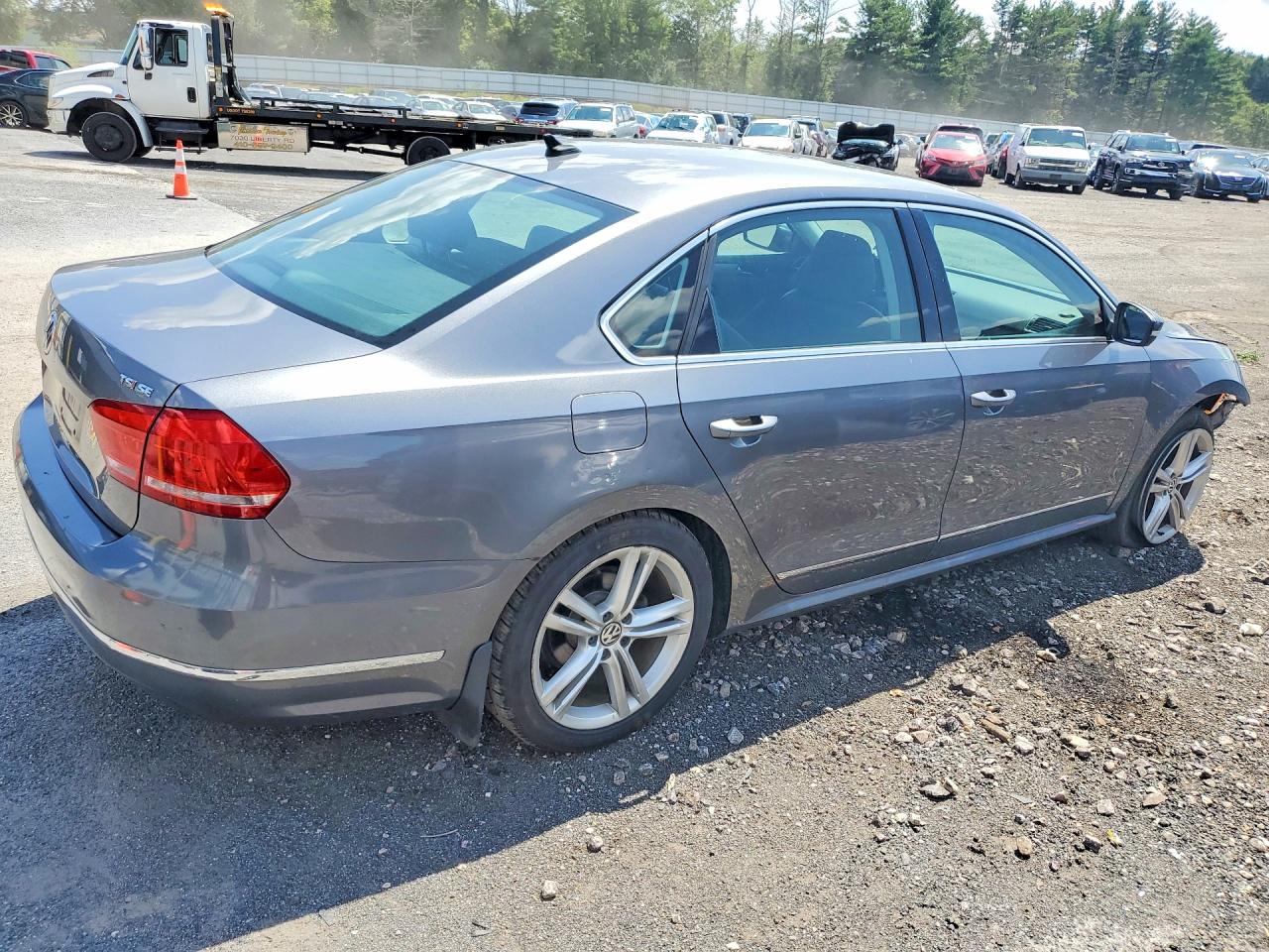 2015 VOLKSWAGEN PASSAT SE — снимка 3
