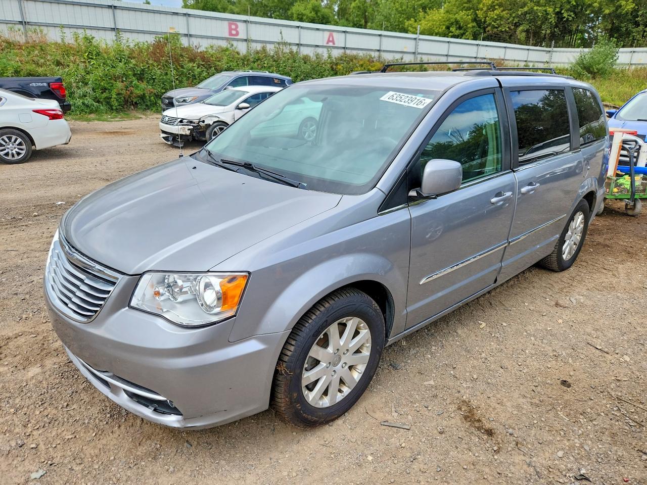 2016 CHRYSLER TOWN & COUNTRY TOURING